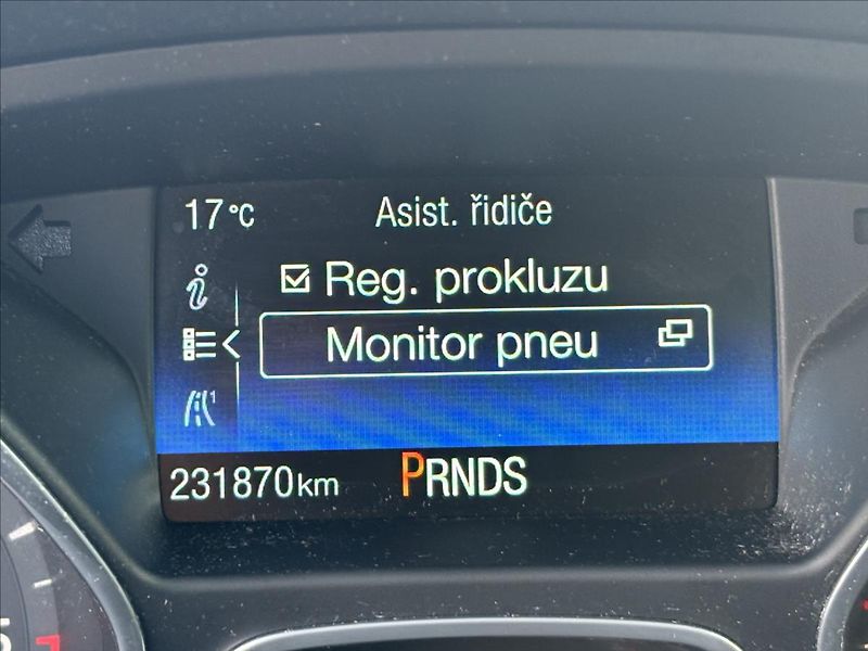 Ford C-MAX 1,5 TDCi 88kW Xenon,Výhřev,Nav - fotka 21 z 36