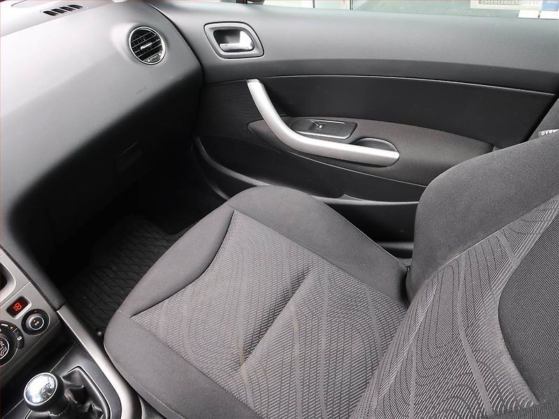 Peugeot 308 (2013) 1.6 VTi, Tempomat - fotka 8 z 16