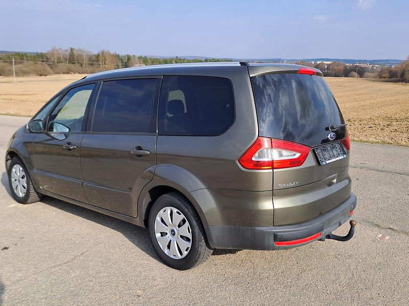 Ford Galaxy (2012) 2.0TDCi 7 MÍST SERVISKA - fotka 7 z 30