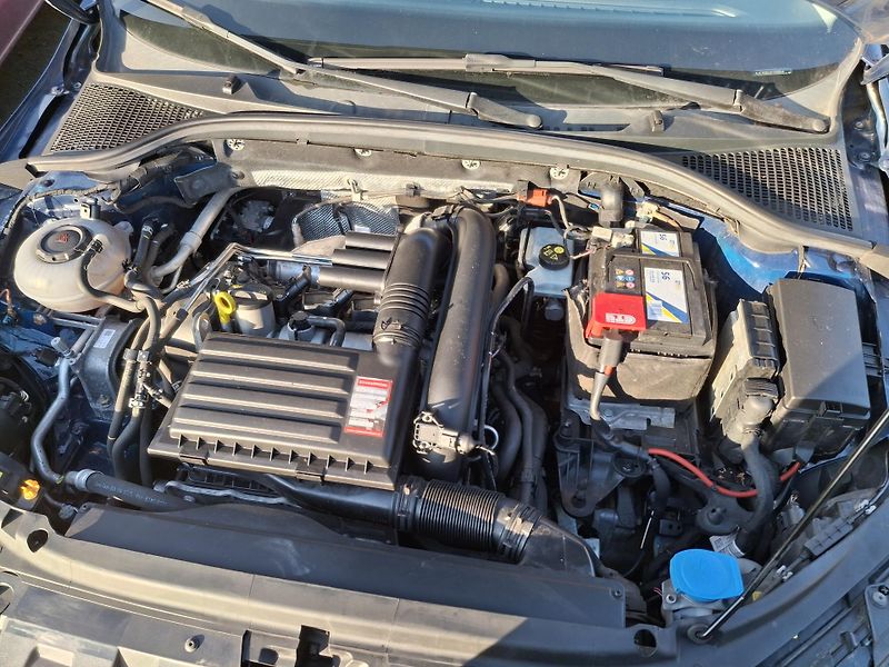 Škoda Octavia 1.4TSI 110 kw servisní histori - fotka 27 z 42