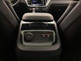 Volvo V60 T8 AWD RECHARGE R-DESIGN AUT - náhled 31
