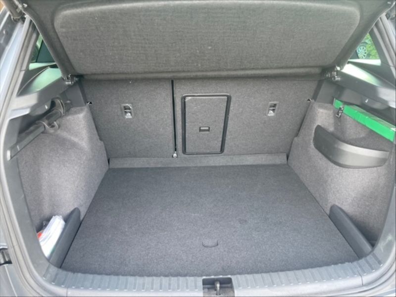 Škoda Karoq 2,0 TSI Sportline 4x4 DSG - fotka 6 z 11