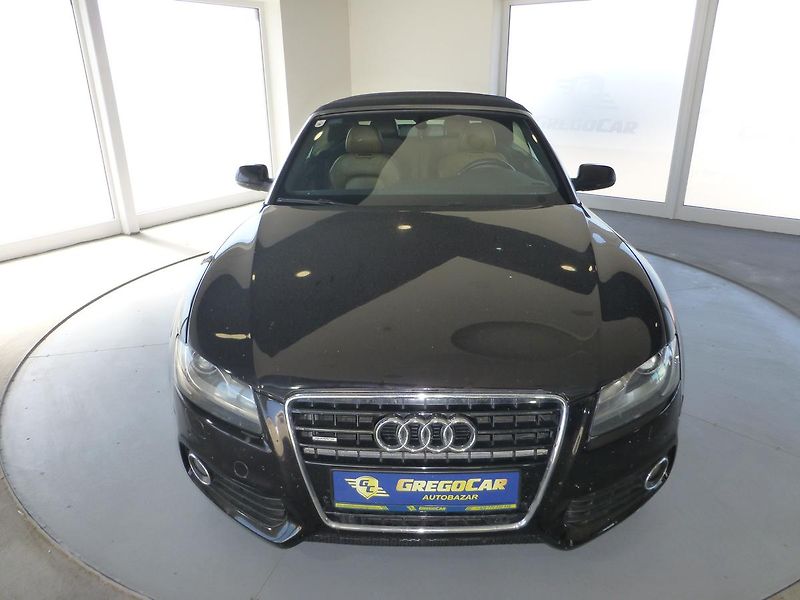 Audi A5 (2011) 3,0TDI*ALU*NAVI**CABRIO - fotka 2 z 23