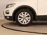 Volkswagen T-Roc (2019) 2.0 TDI 4Motion - náhled 15