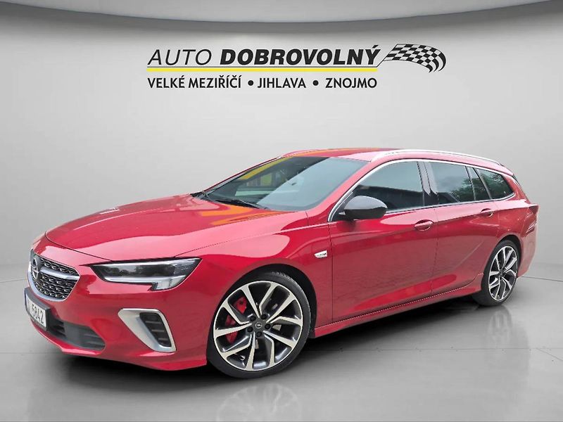 Opel Insignia GSi Sports Tourer F 2.0 SHT & - fotka 2 z 49
