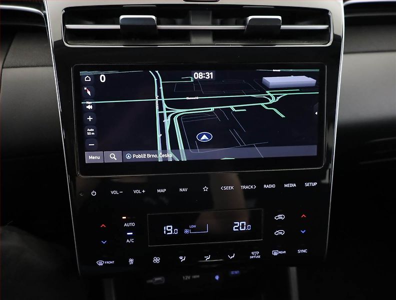 Hyundai Tucson (2021) 1.6 T-GDI - fotka 10 z 21