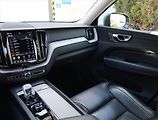 Volvo XC60 (2022) Inscription B5 AWD - náhled 8