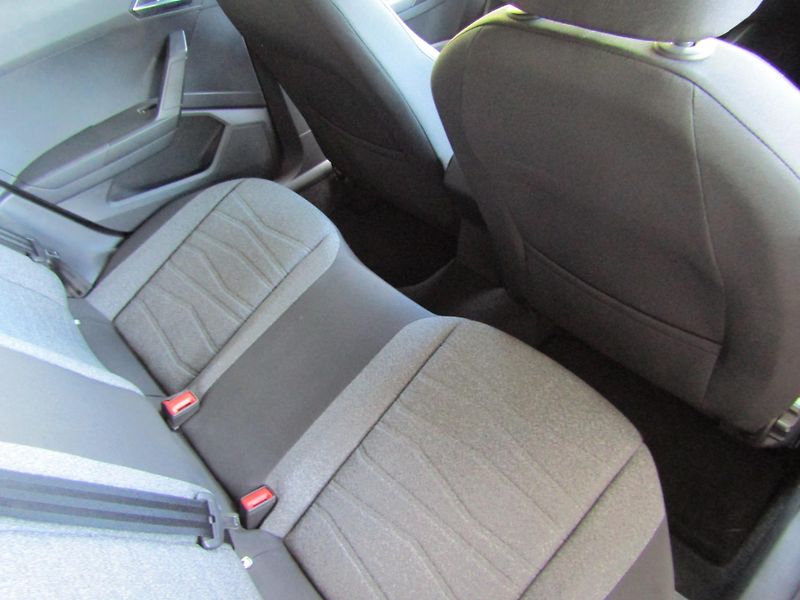 Seat Arona Xperience 1.0 TSI DSG - fotka 26 z 30