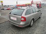 Škoda Octavia 1,6 TDI, klima, tažné zař. - náhled 8