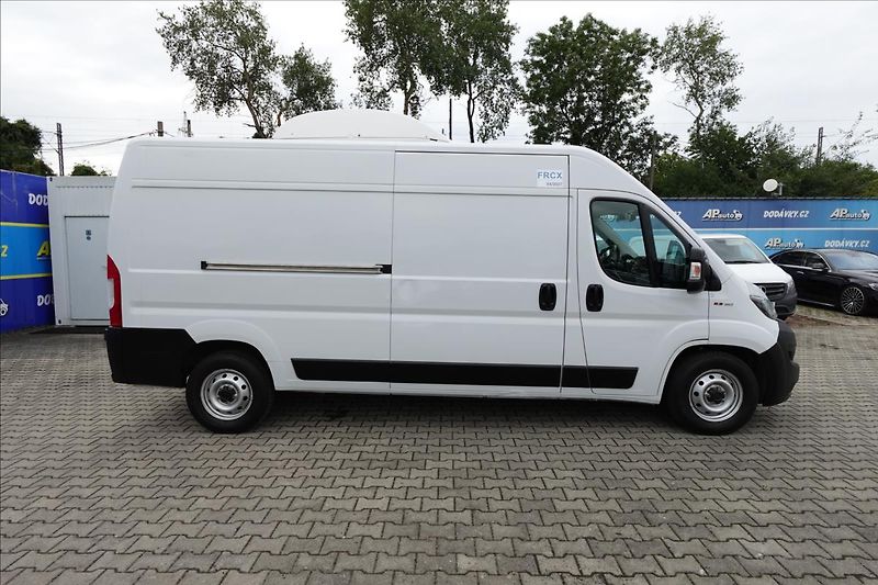 Fiat Ducato 2,3 JTD  L4H2 CHLAĎÁK DO 4°C K - fotka 9 z 37