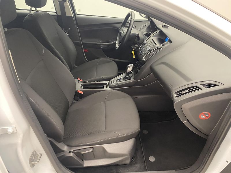 Ford Focus 1.0 ECOBOOST TREND 92kW AUT CZ - fotka 23 z 37