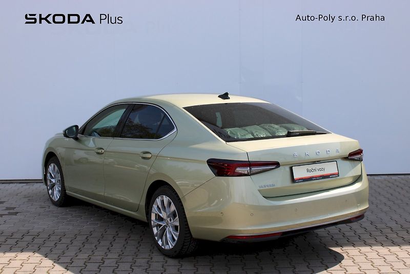 Škoda Superb (2024) 2.0 TDI 110 kW L&K - fotka 7 z 25