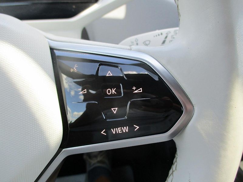 Volkswagen ID.3 PRO PERFOR 150kW (62kWh) 93TKM - fotka 24 z 51