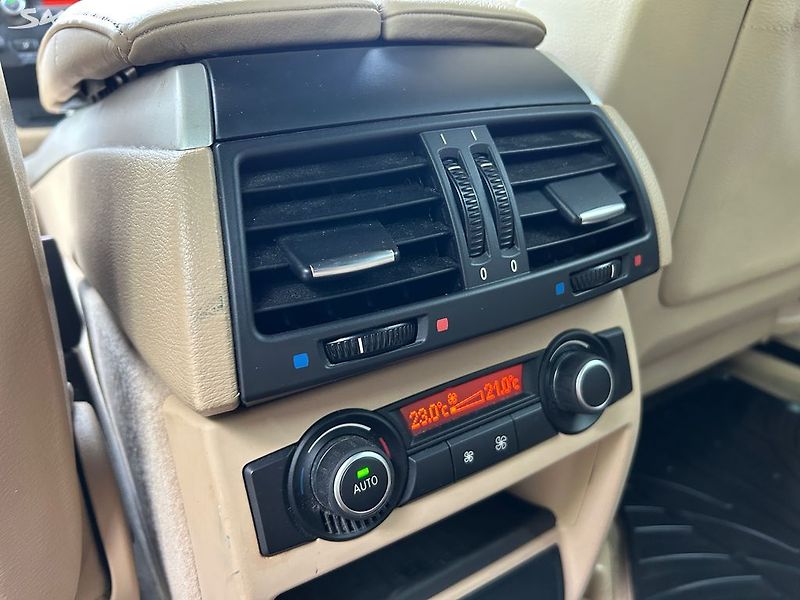 BMW X5 (2013) 3.0 D 180 KW - fotka 13 z 24
