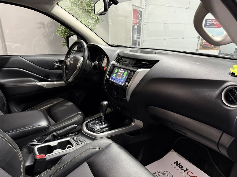 Nissan Navara 2,3   D TEKNA AT DOUBLE DPH - fotka 17 z 30