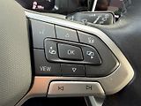 Volkswagen Golf (2024) 1.5 TSI 110kW Life - náhled 13
