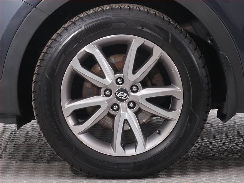 Hyundai Santa Fe (2013) 2.2 CRDi, 4X4, Tempomat - fotka 14 z 17