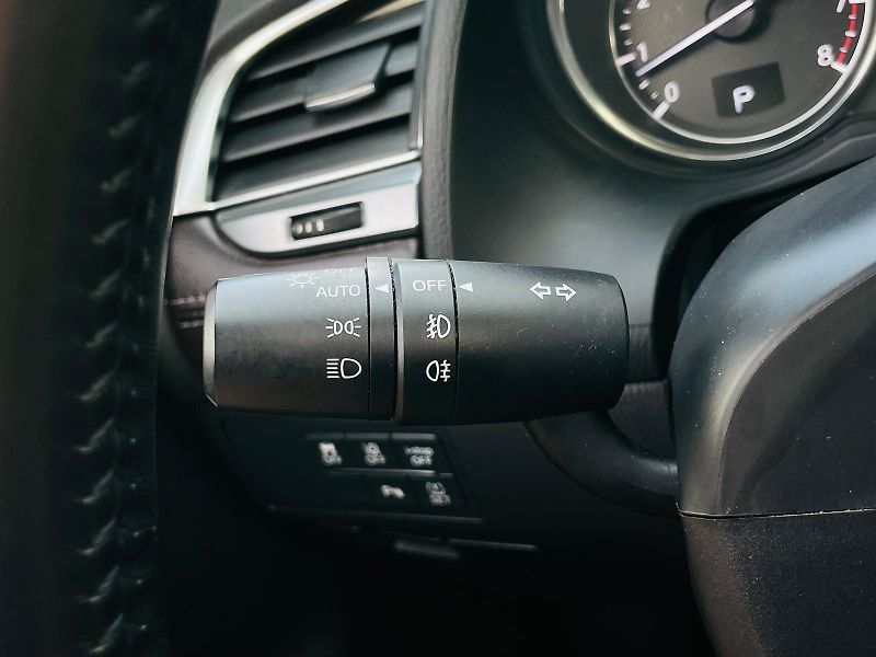 Mazda 6 2.5i AUT KAMERA SERVISKA TAŽNÉ - fotka 51 z 61