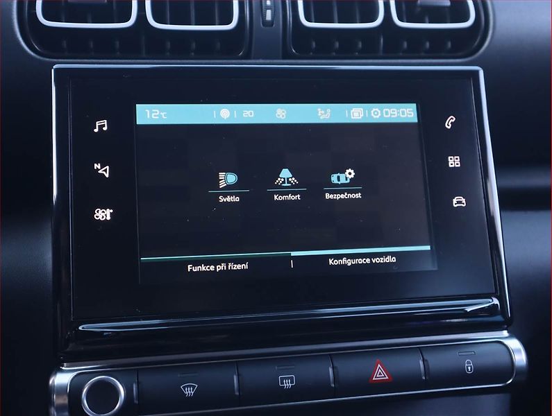 Citroën C3 Aircross (2018) 1.2 PureTech, Serv.kniha - fotka 19 z 21