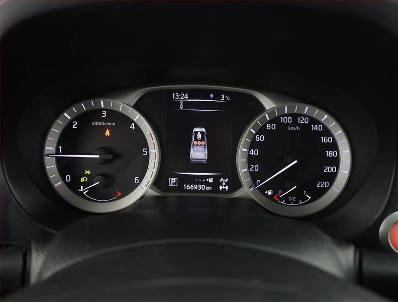 Nissan Navara (2016) 2.3 dCi - fotka 9 z 20