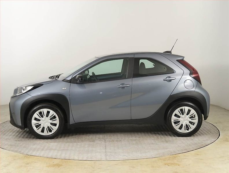 Toyota Aygo (2024) 1.0, ČR,1.maj, Serv.kniha - fotka 3 z 17