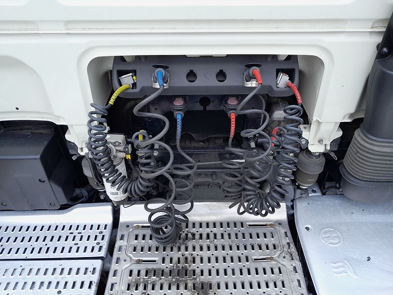 DAF XF 480 FT SSC LowDeck - fotka 7 z 36
