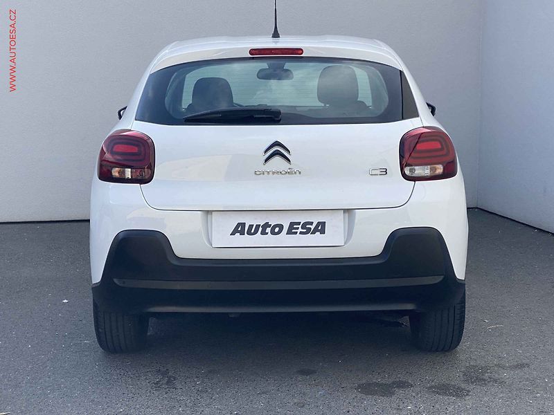 Citroën C3 (2021) 1.2 PT, Feel, LED, navi - fotka 5 z 16