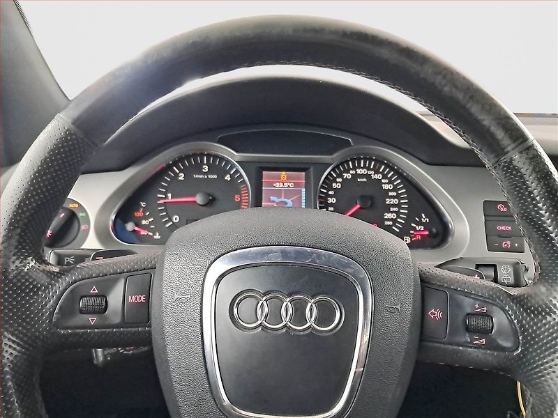 Audi A6 (2006) S line 2.7 TDI , 4X4, Automat - fotka 17 z 17