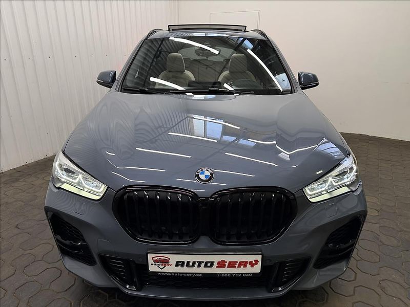 BMW X1 XDRIVE 25E M SPORT PANO 2XALU - fotka 13 z 48