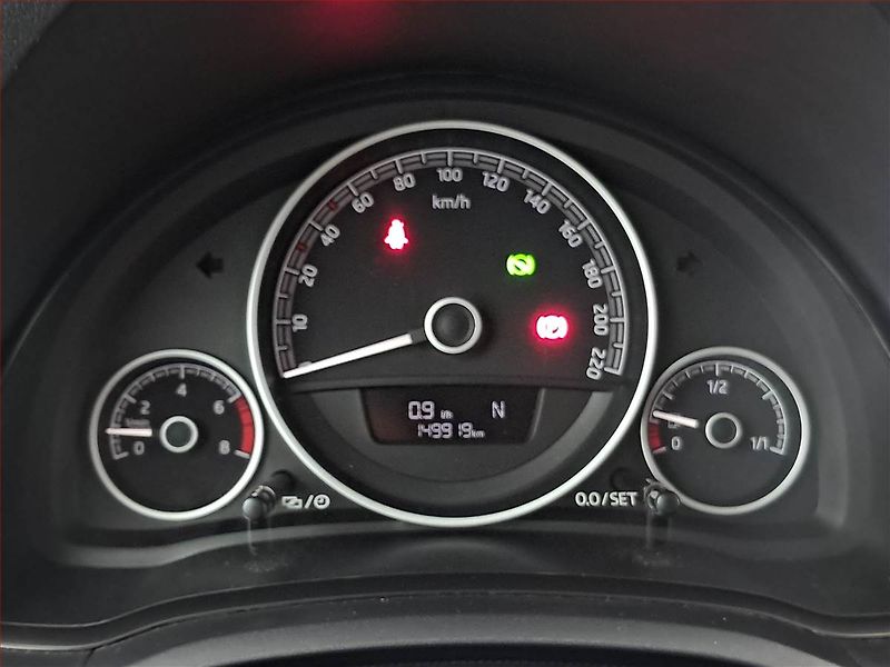 Škoda Citigo (2017) Style 1.0 MPI, Automat - fotka 11 z 14