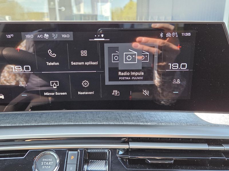 Peugeot 3008 (2025) GT Hybrid e-DCS 145  - fotka 16 z 31