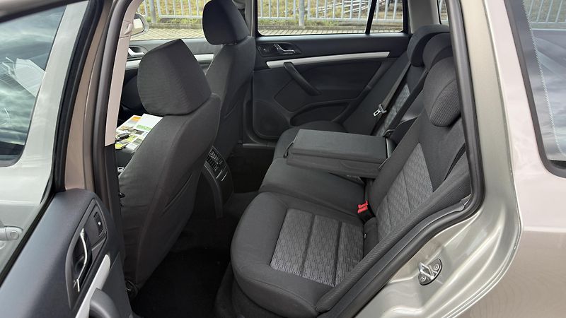 Škoda Octavia 1.6TDi*77kW*ELEGANCE*152TKM*1M - fotka 11 z 19