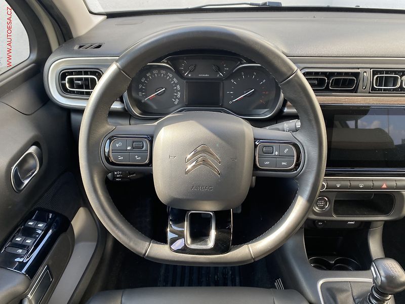 Citroën C3 (2022) 1.2 PT, Shine, LED, navi - fotka 11 z 19