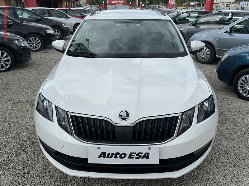 Škoda Octavia (2017) 1.0TSi, ČR, AC, tažné - fotka 2 z 16