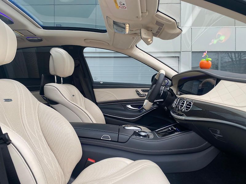Mercedes-Benz Třídy S (2017) S63AMG MAX VÝBAVA-PLNÝ SERVIS - fotka 17 z 17