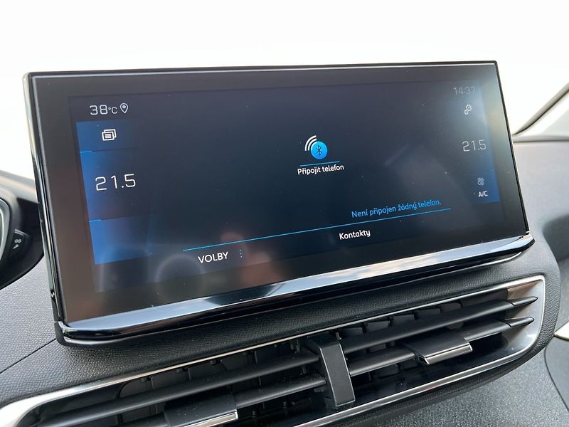 Peugeot 5008 (2021) 1.5HDi 96kW Allure+! Tažné! 7m - fotka 39 z 46