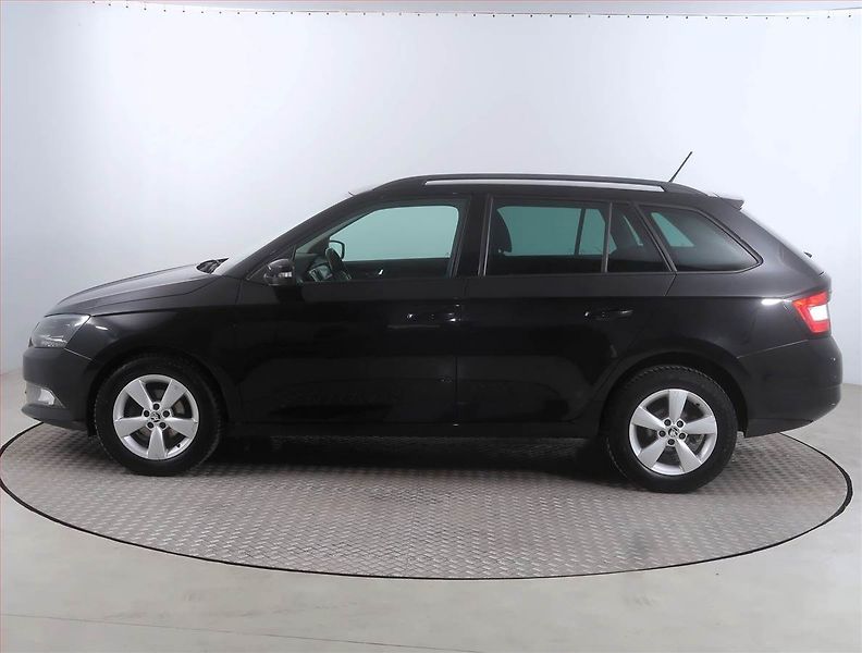 Škoda Fabia (2015) 1.4 TDI, Automat, Tempomat - fotka 3 z 15