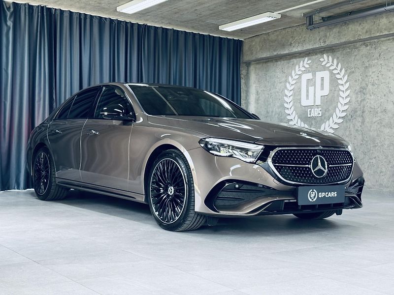 Mercedes-Benz Třídy E (2025) 220d*AMG*4M*AIR*NAT.NAP*PANO - fotka 1 z 46