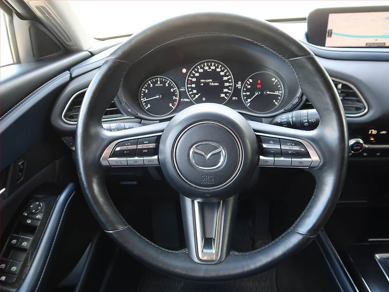 Mazda CX-30 (2020) Skyactiv-X 2.0 - fotka 16 z 19