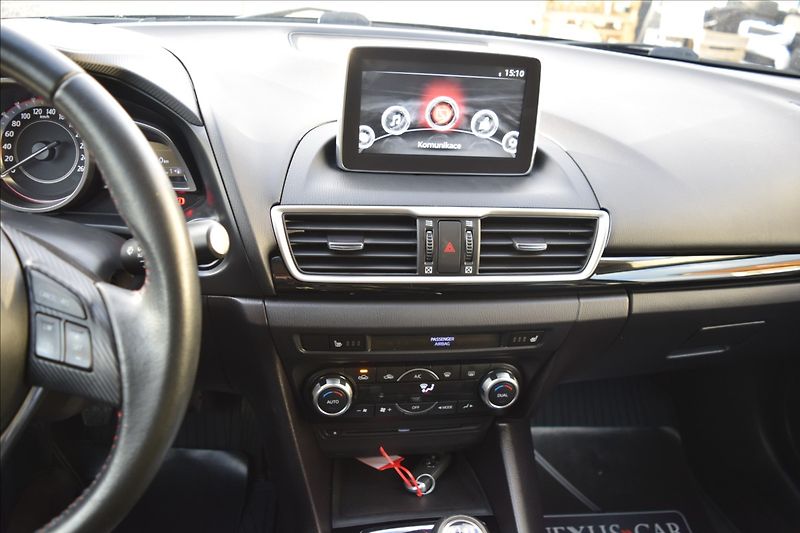 Mazda 3 2,0 SKYACTIV-G 88KW ALU NAVI - fotka 32 z 43