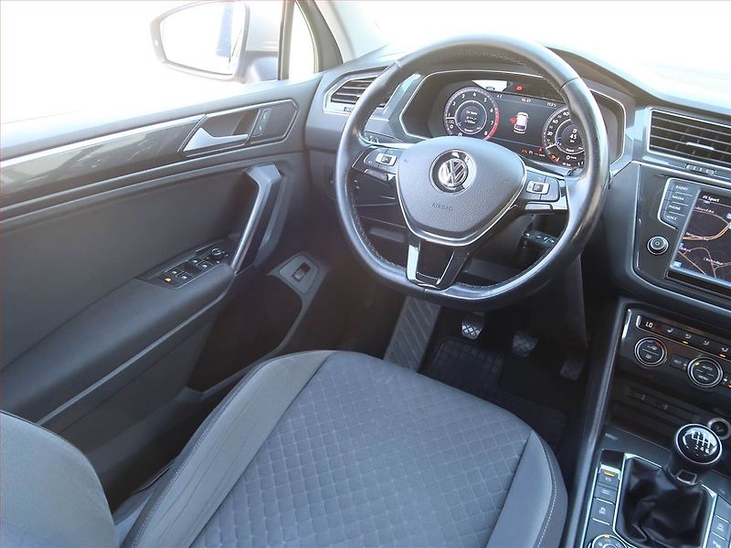 Volkswagen Tiguan (2017) Comfortline 1.4 TSI - fotka 7 z 17