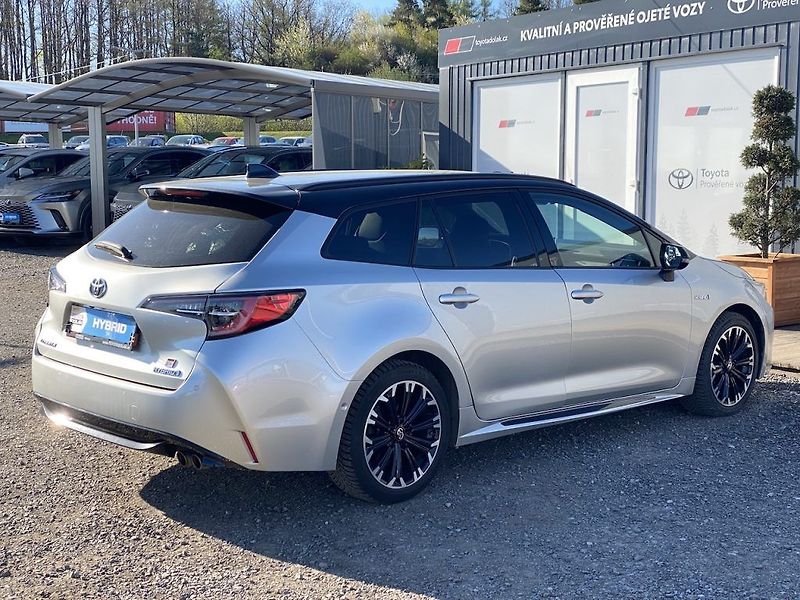 Toyota Corolla 2.0HSD, ČR-1m, GR Sport, DPH - fotka 7 z 13