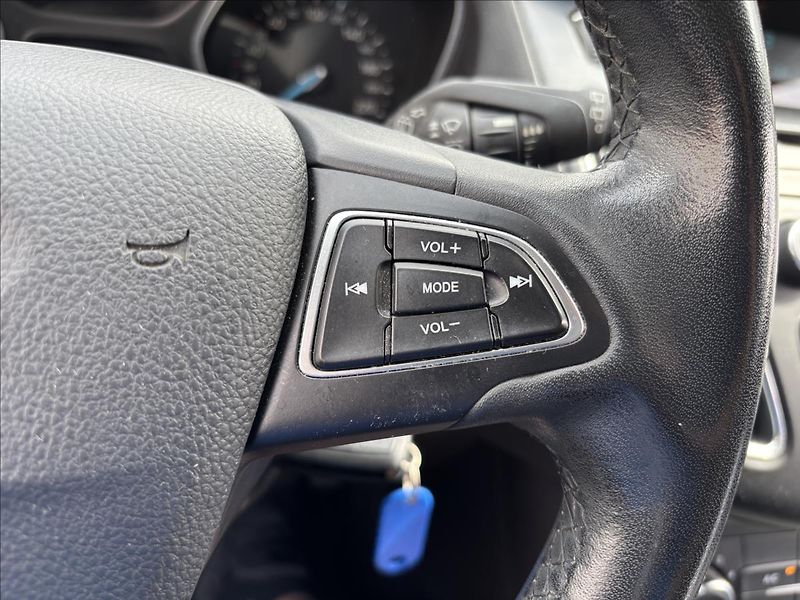 Ford Focus 1,6 Trend 1.6 Duratec Ti-VCT - fotka 24 z 33