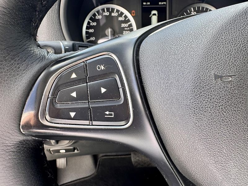 Mercedes-Benz Vito (2015) Tourer 116 CDI XL/AUT./9 míst - fotka 15 z 27