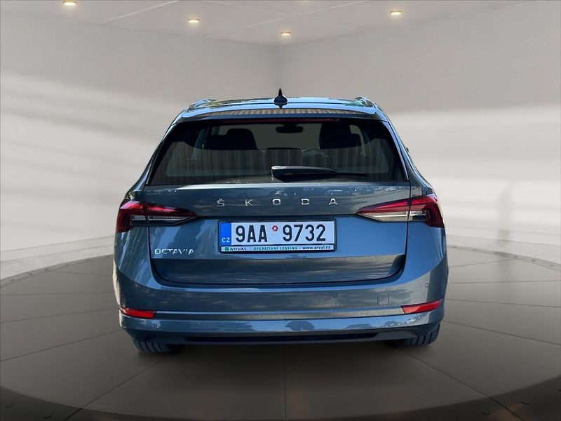Škoda Octavia 1,5 TSI 110 Style - fotka 5 z 11