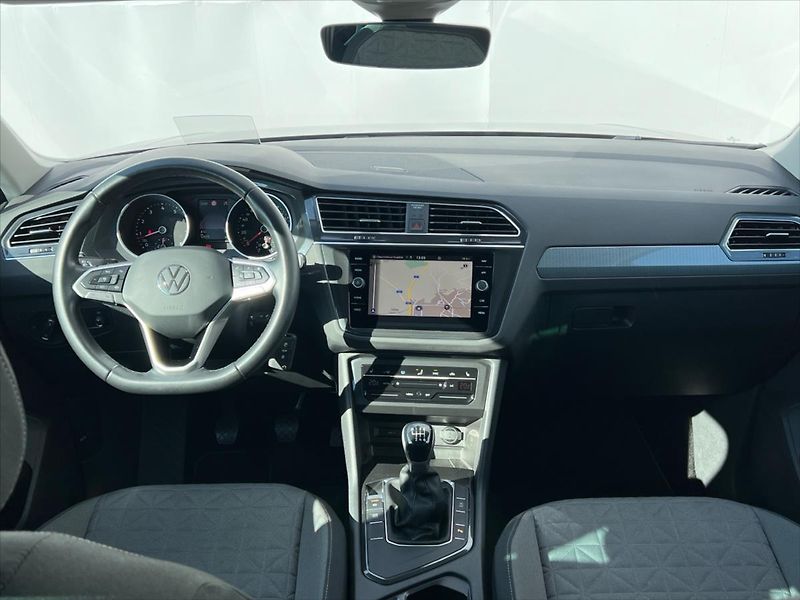 Volkswagen Tiguan 1,5 TSi 110 kW LIFE - fotka 5 z 27