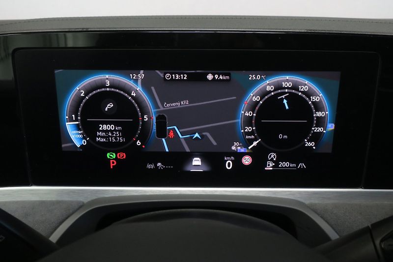 Volkswagen Passat (2024) R-Line 2,0TDI 142kW 4M Nez.Top - fotka 20 z 50