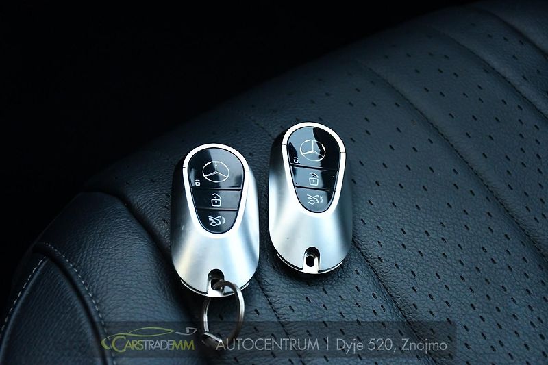 Mercedes-Benz EQS 450 AMG 4MATIC - fotka 46 z 57