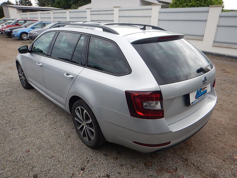 Škoda Octavia 2.0 TDI, DSG - fotka 8 z 28
