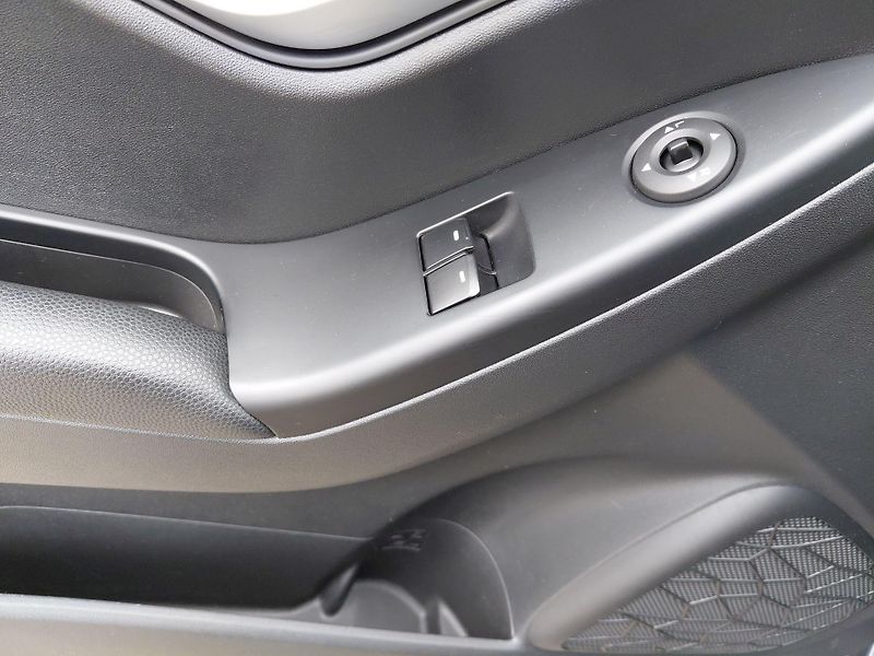 Hyundai ix20 (2017) 1.6i Trikolor Essentiall    - fotka 14 z 24